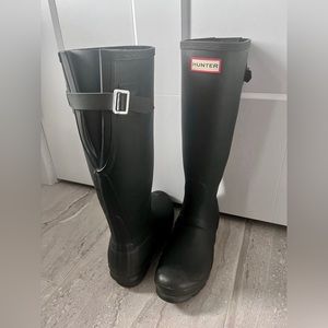 Women’s Hunter Back Adjustable Boot